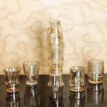 Carpa em Forma de Copo de Água Conjunto de 4pc/set Doméstico Sala de Bebidas Óculos de Presente Criativo Lugar Taça de Garrafa de Água