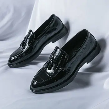 Clássico preto Brilho de Couro dos Homens Vadios Respirável Ocasionais de Mens Sapatos de Couro Conforto Slip-on Homens Sapatos Zapatos De Hombre